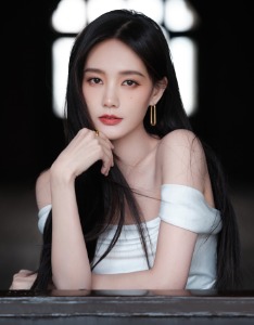 Li Yi Tong